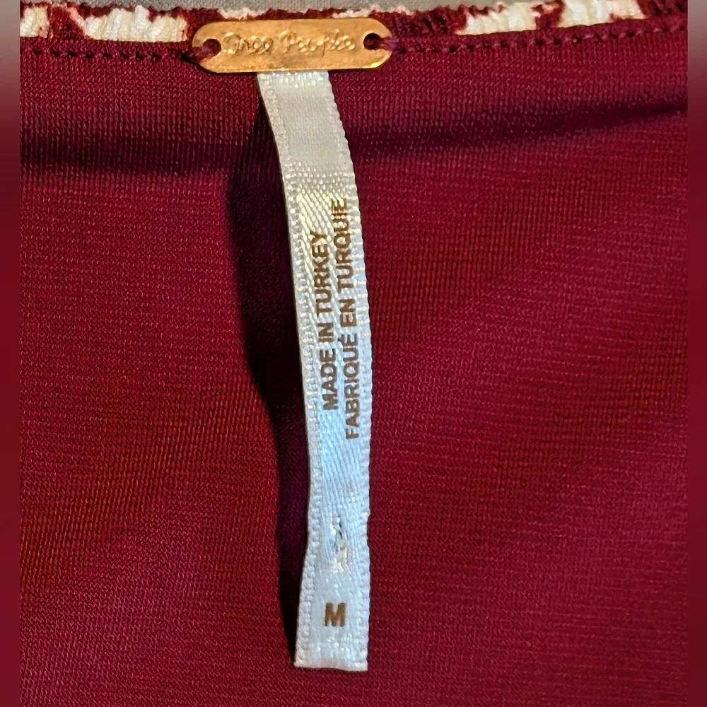 Free People Burgundy & White Ditsy Floral Crop Top Blouse | Size M | Boho Summer